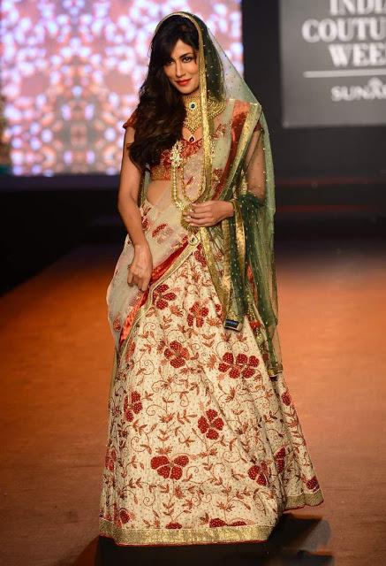 Amazon India Couture Week 2015: 9 Best Showstoppers Outfit!