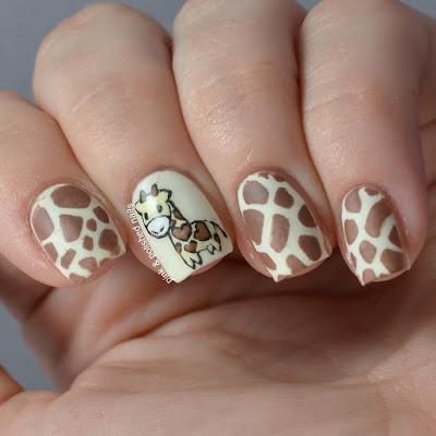 Giraffe Nails