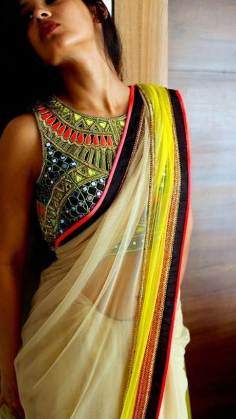 Designer-Saree-Blouses-are-in-Vogue-This-Season