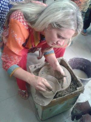 Wasim Akram shot at - escapes unhurt in Karachi road rage !