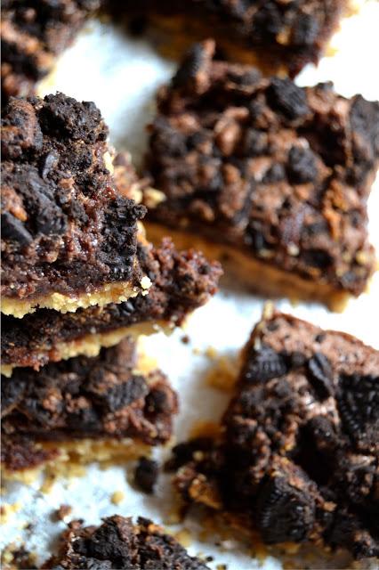 Golden Oreo Crusted Peanut Butter Oreo Brownies