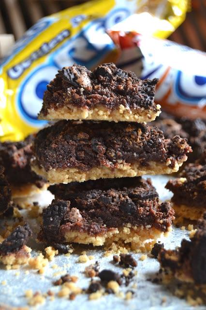 Golden Oreo Crusted Peanut Butter Oreo Brownies