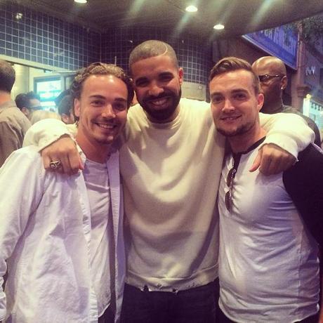 Embedded image permalink