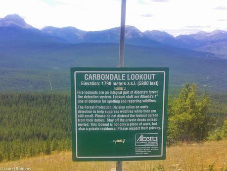 Information about the Carbondale Fire Lookout overlooking the Canadian Rocky Mountains