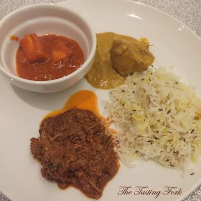 Dinner Buffet at Tamra, Shangri-La, Ashoka Road: Mouthwatering Fare!