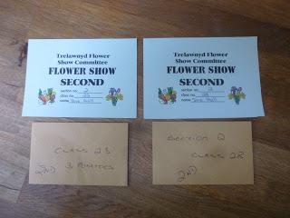 And I'm Off ..... The Trelawnyd Flower Show