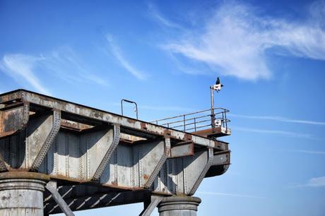 East-West Waterway No.12 A London Bird