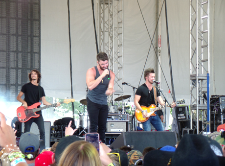 Dylan Scott Boots and Hearts 2015 5