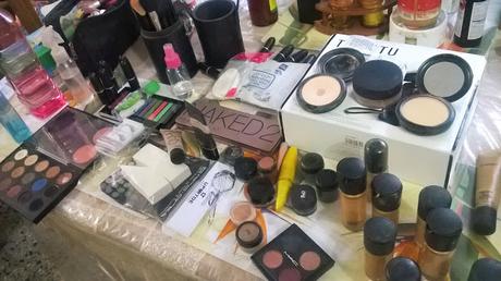 A Makeup & Hairstyle Session from MyGlamm