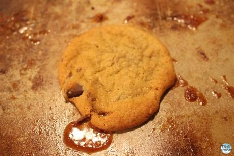 Rolo & Dark Chocolate Cookies ( Eggless)