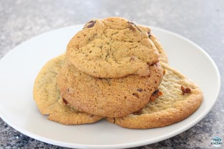 Rolo & Dark Chocolate Cookies ( Eggless)