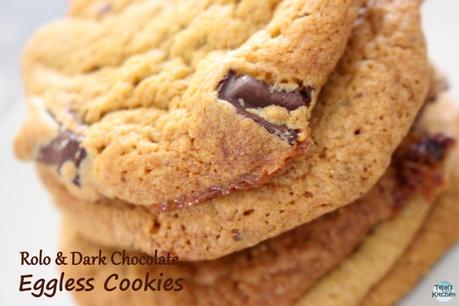 Rolo & Dark Chocolate Cookies ( Eggless)