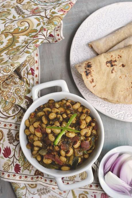 Sorrel Spinach and Black eyed Peas curry