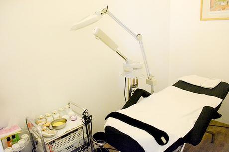 9 Skin 101 - Spectrumed - UA Diode Laser - Diamond Peel - Gen-zel.com (c)