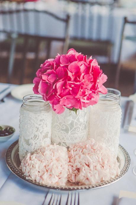 Dani & Matt. A Classically Beautiful Waiheke Wedding by Jessica Photography