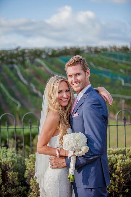 Dani & Matt. A Classically Beautiful Waiheke Wedding by Jessica Photography