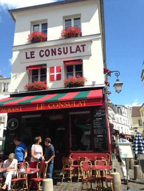 Paris Cafe MontMartre | Mint Mocha Musings