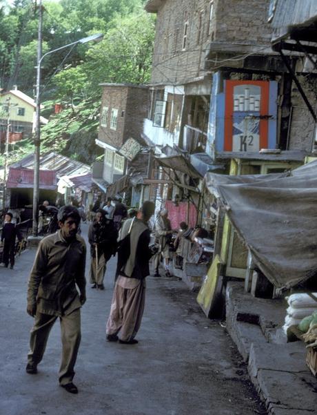Pakistan, GILGIT PROVINCE, Part 1: Rawalpindi, Murree, Gilgit, From the Memoir of Carolyn T. Arnold