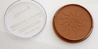 Drugstore Must Have: Review and Swatches of Rimmel's Natural Bronzer in Sun Light
