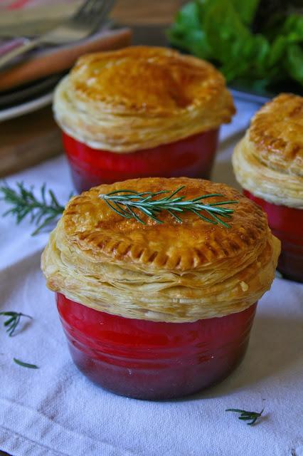 CREAMY CHICKEN & MUSHROOM POT PIES