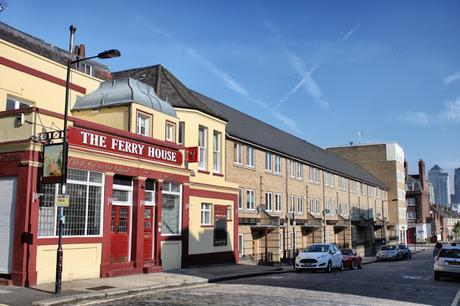 East-West Waterway No.18 Oldest Pub