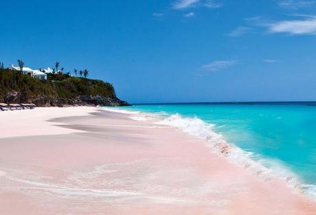 Top 10 Amazing & Unusual Coloured Beaches