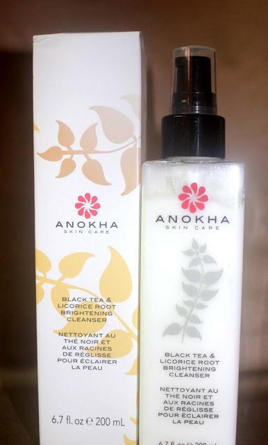 Anokha Black Tea & Licorice Root Brightening Cleanser Review And Swatch