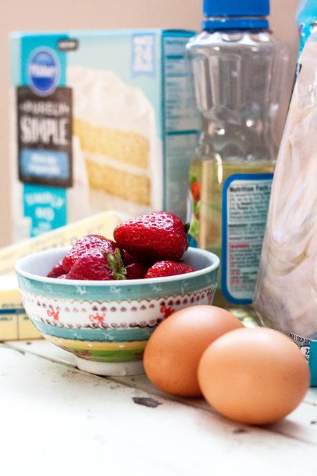 Strawberry Glaze Cake Mix Cookies// Pillsbury Purely Simple