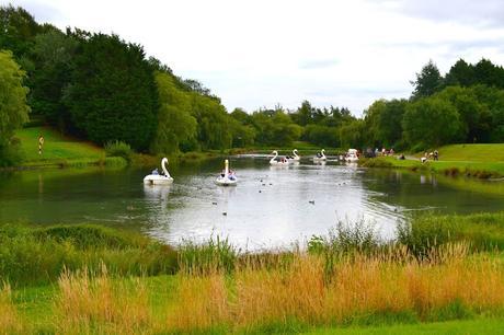 Lightwater Valley boating lake and swan pedal boats