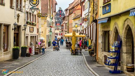 Capturing everyday life is so easy in Rothenburg, Germany since there is so much of it.