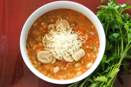 Chunky and Hearty White Bean Soup