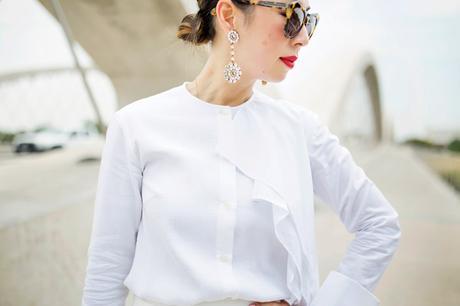 what to wear to diner en blanc, palmer harding pages top a/w 14, all white outfit, oscar de la renta jeweled drop earrings