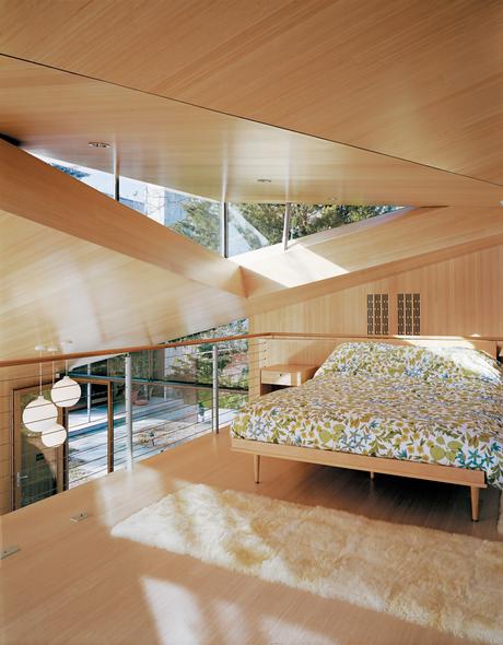 clerestory window in modern cottage in connecticut