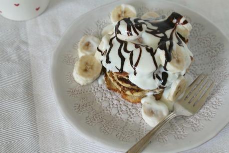 coconut oat pancakes