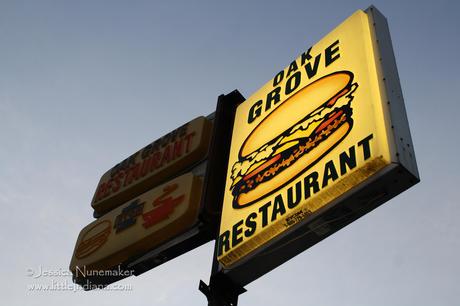 Star City, Indiana: Oak Grove Restaurant