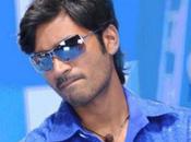 Dhanush’s First Ticket Bollywood Hindi Movie Raanjhnaa