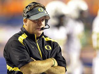 Chip Kelly Shows Both Dedication and Class in Staying With The Oregon Ducks