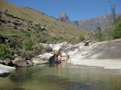 An Afro-Italian hike to Mafadi - November 2011