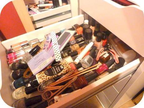 New Make Up Storage and Organisation