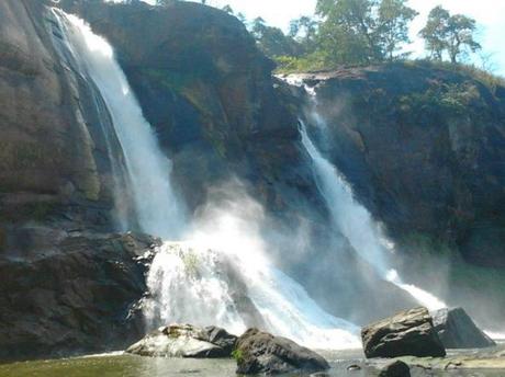 Athirappilly Falls…Paradise In Disguise!!!!