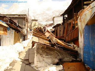 SNOWFALL IN KEDARNATH