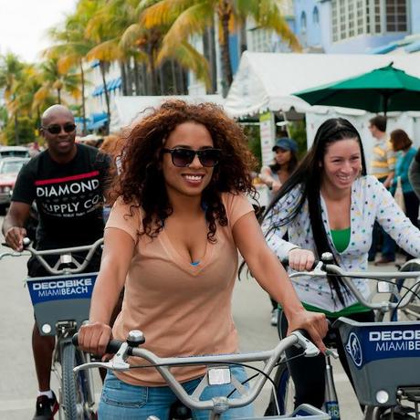 THE BEAUTIFUL LADIES OF OCEAN DRIVE IN SOUTH BEACH, FLORIDA