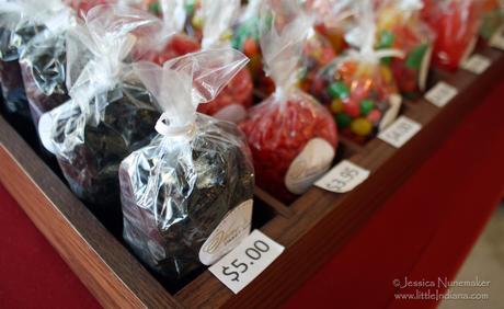 Veni's Sweet Shop: Nappanee, Indiana