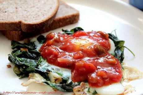 Egg with Spinach and Salsa