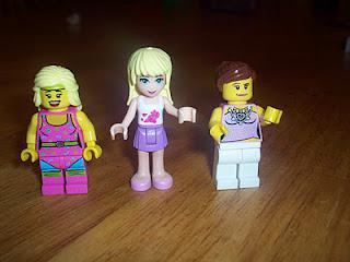 Lego Friends - Time for Me to Eat Some Shoe!