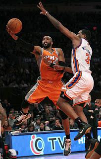 Vince Carter on the outs in Phoenix