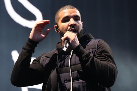 What Happen Between Tidal & Apple During Drake’s Performance At Lil Weezyana Fest