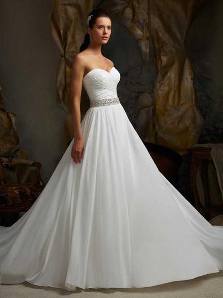 Top 5 Affordable White Wedding Dresses