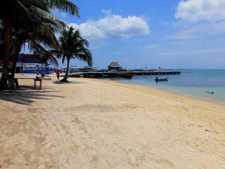 Spotlight: Hostel La Vista - My Favorite Hostel in San Pedro, Belize