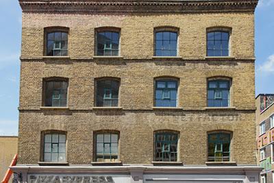 Ghost signs (118): Curtain Road